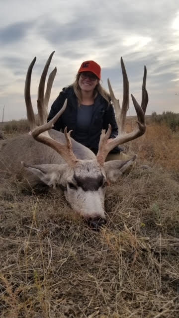 Capitol Peak Outfitters - Eastern Colorado Trophy Deer Hunt - ABO Outfitters